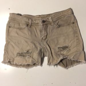 Insight, olive green shorts